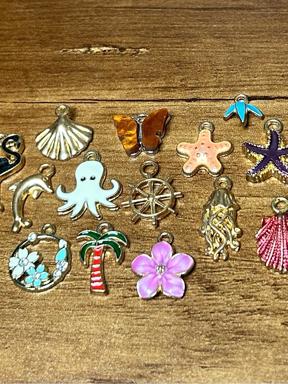 16pc assorted beach themed charms